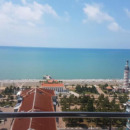 West Apartments Batumi Ngoại thất bức ảnh