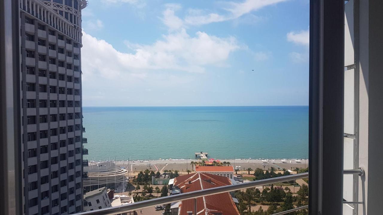 West Apartments Batumi Ngoại thất bức ảnh