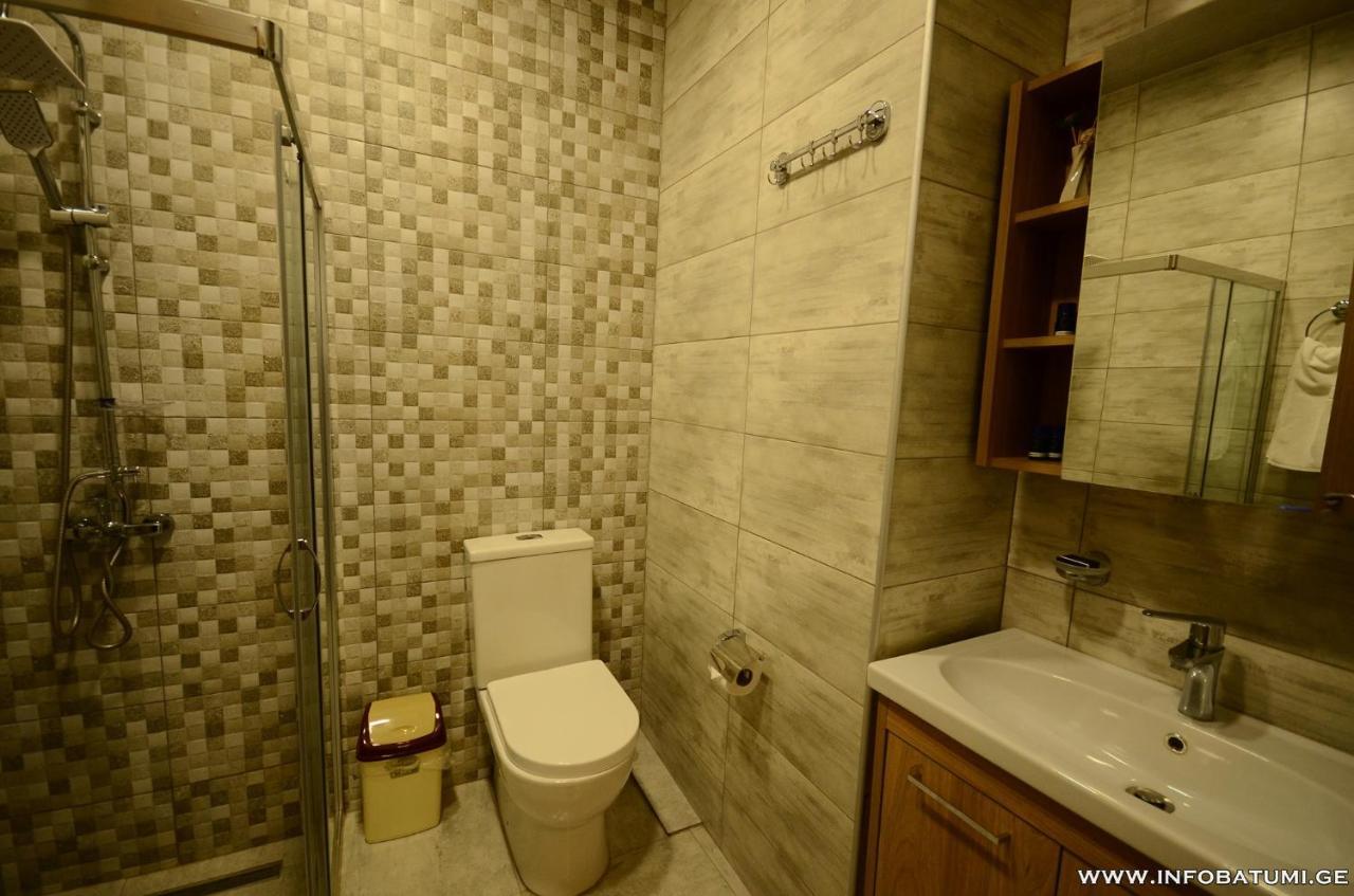 West Apartments Batumi Ngoại thất bức ảnh