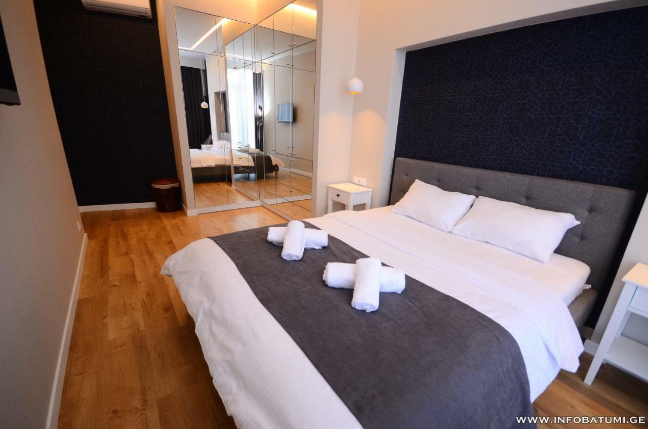 West Apartments Batumi Ngoại thất bức ảnh