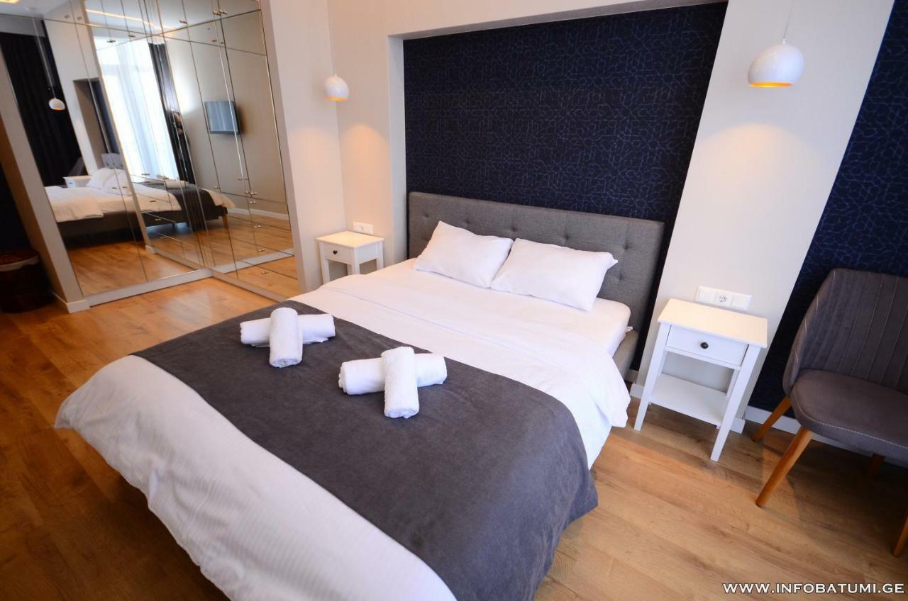 West Apartments Batumi Ngoại thất bức ảnh