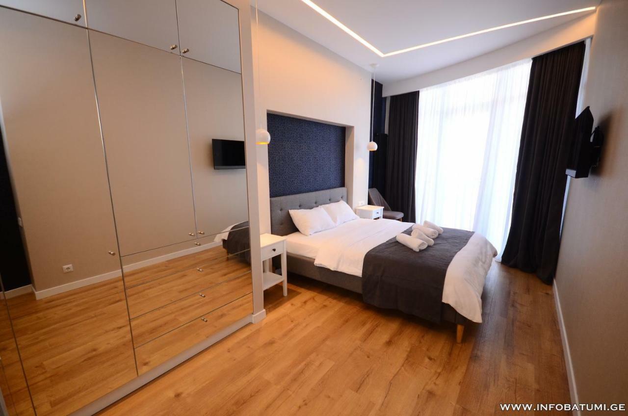 West Apartments Batumi Ngoại thất bức ảnh